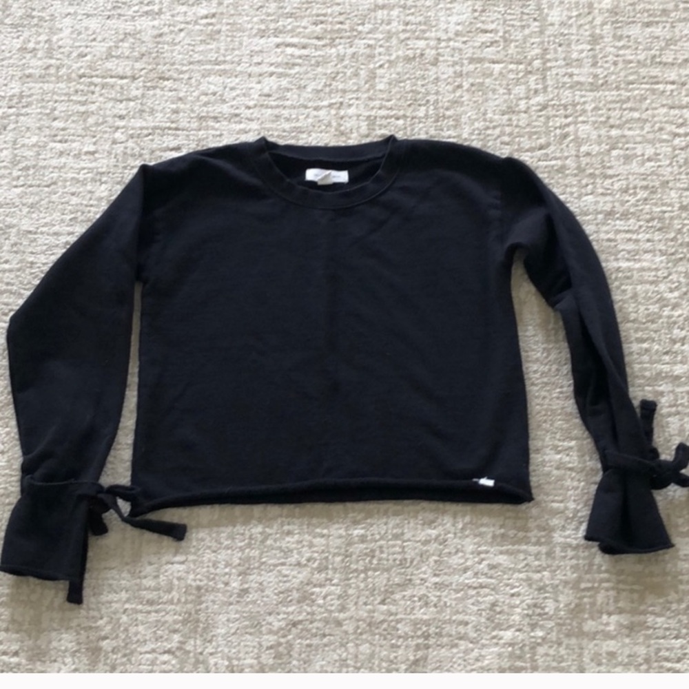 Treasure & Bond Cropped Sweatshirt